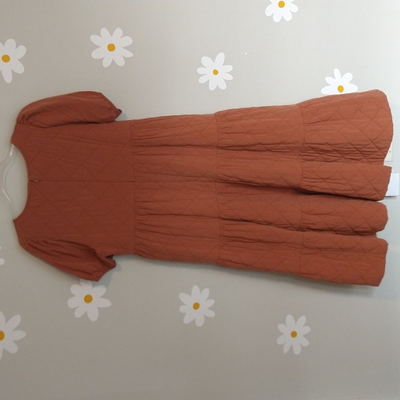 Madewell Quilted Aidy Square-Neck Puffed Sleeve Tiered Midi Dress Warm Umber - Picture 4 of 16